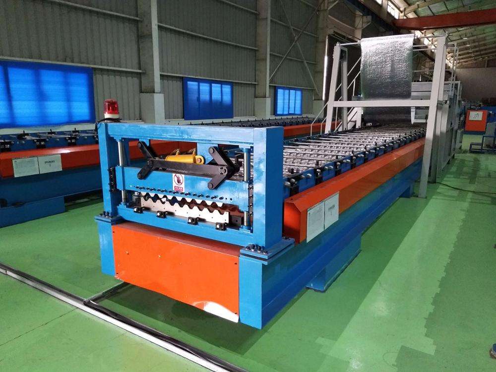 Enhancing User Experience: The Impact of Roofing Making Machines